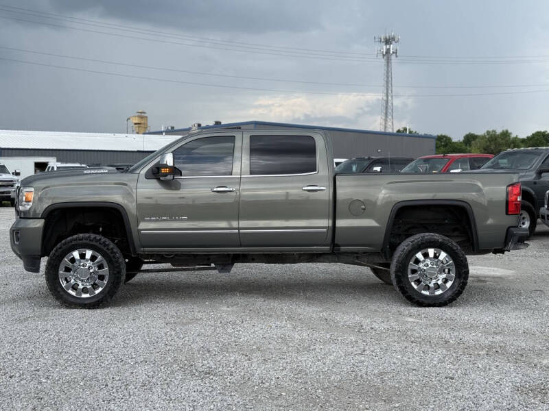 gmc sierra 2500 denali hd 2018 1GT12UEY0JF138110 image